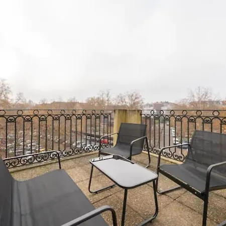 Lovely Apartment In Mulhouse Big Kennedy Center Apartman *